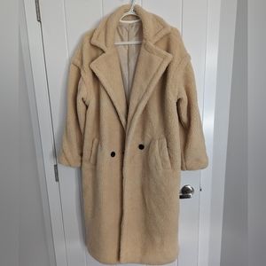 New beige teddy coat in Large